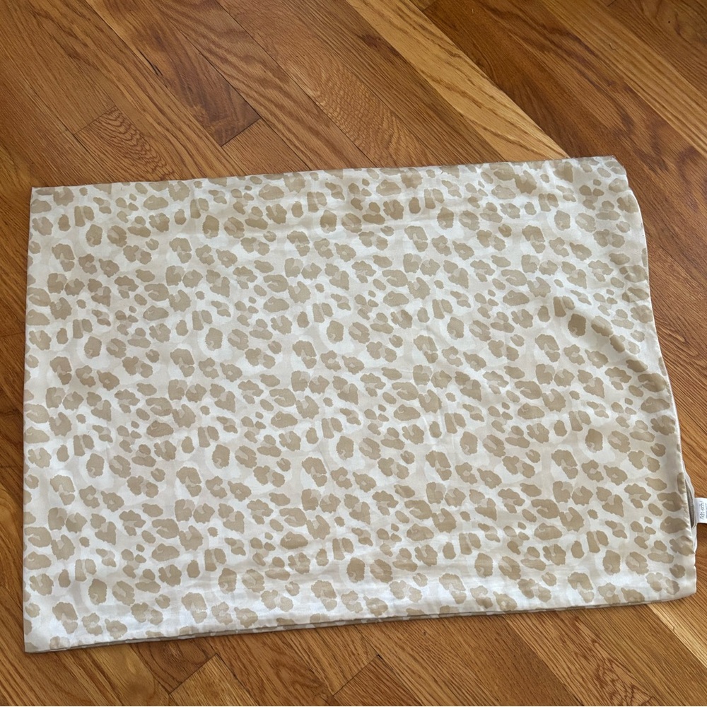 Kitsch Pillowcase / Queen - Picture 4 of 5